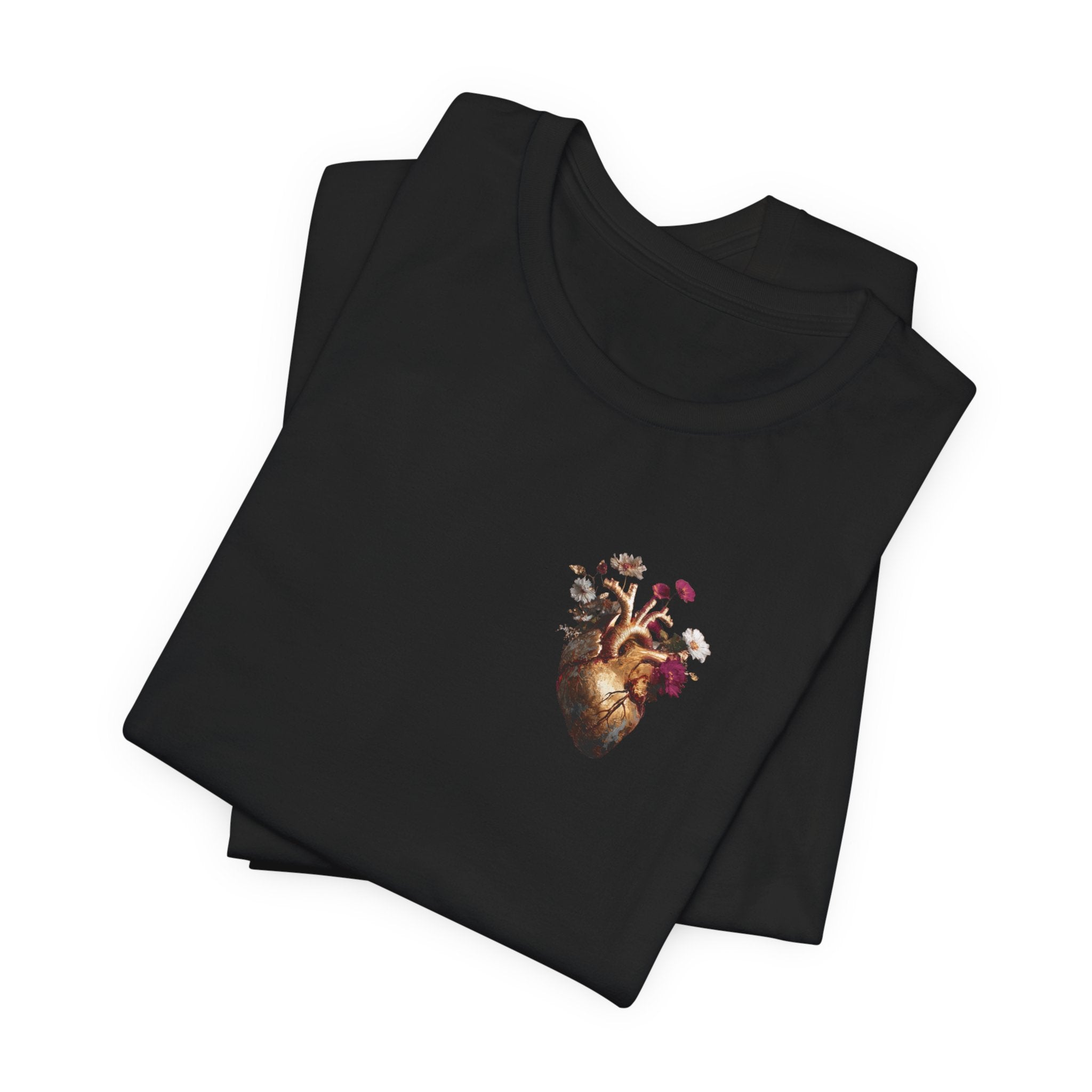 T-Shirt mit Herz-Print auf der Brust.