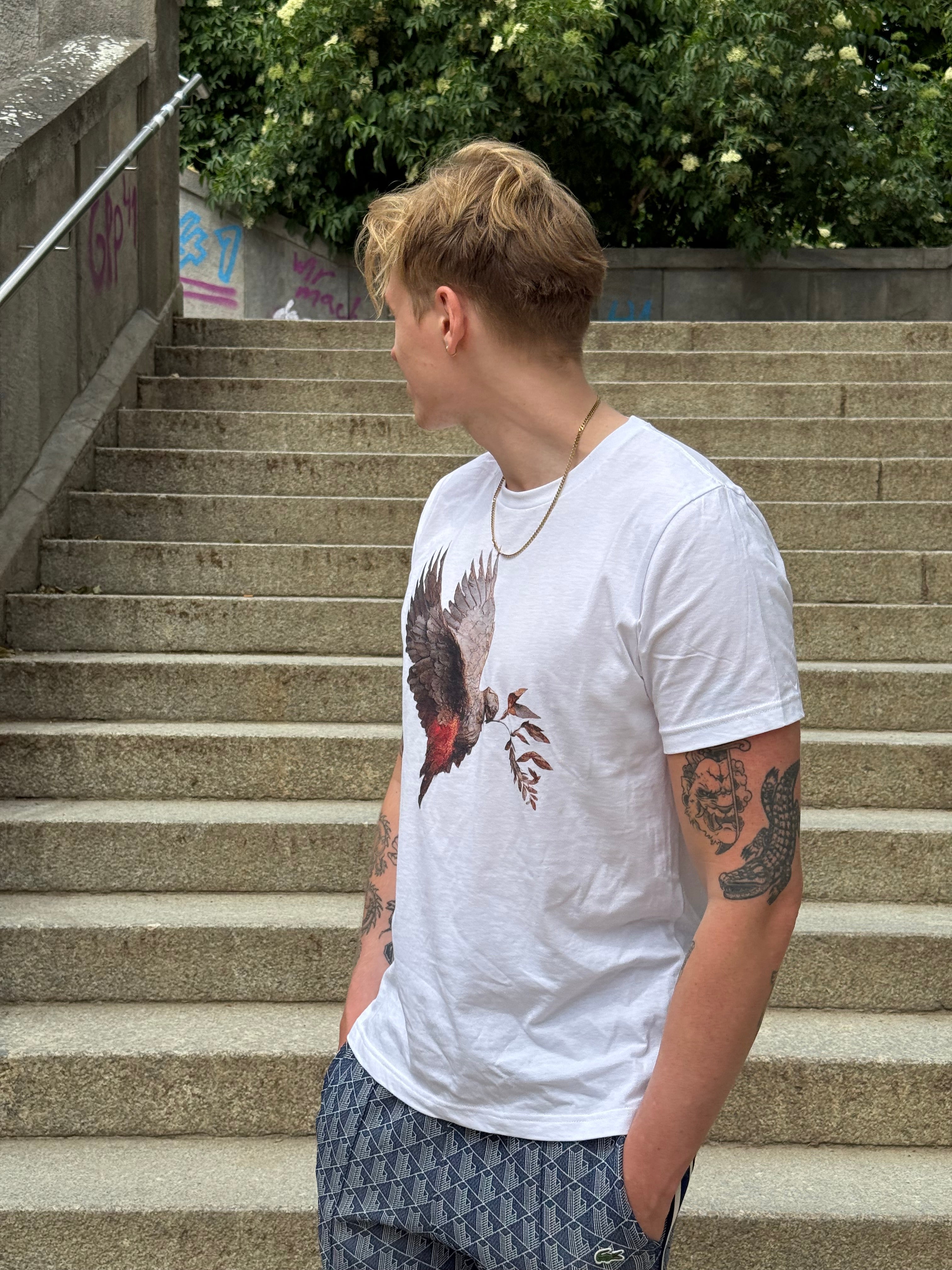 T-shirt mit Friedenstaube und YFG-Zweig